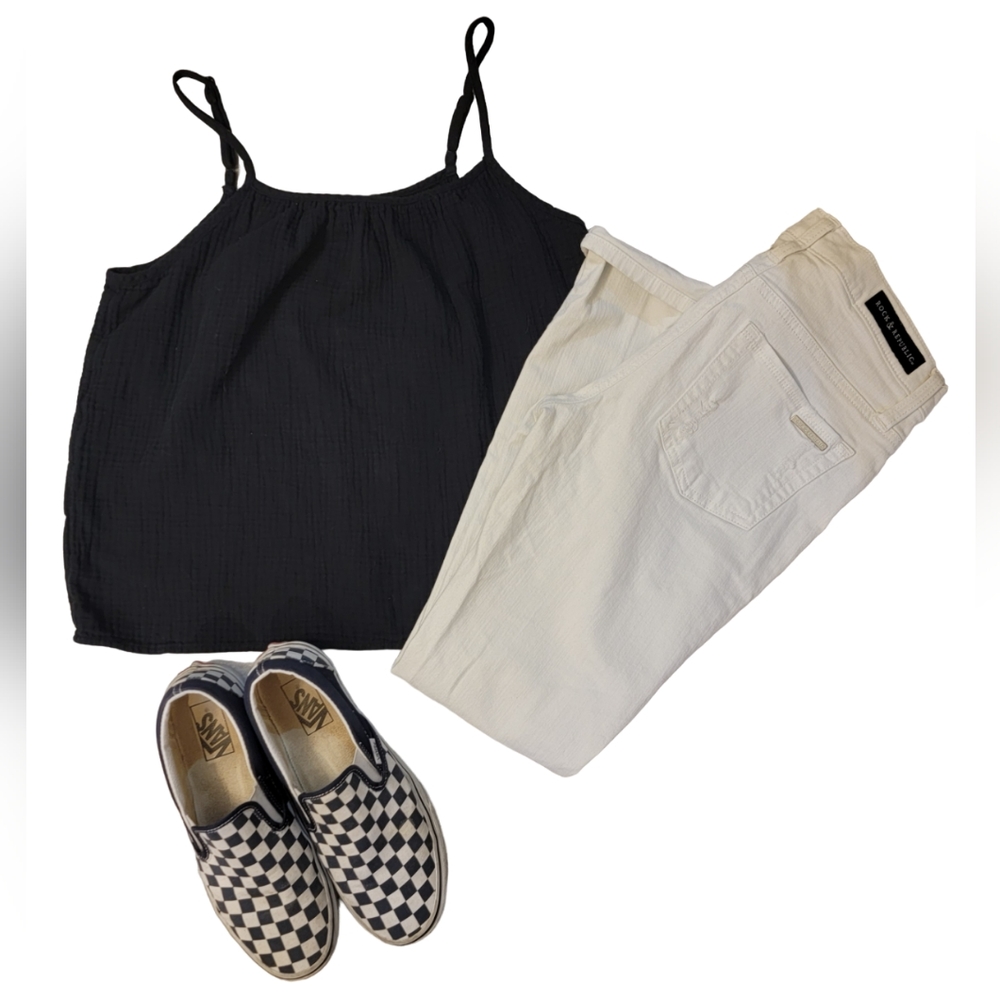Universal Thread Black Tank Top